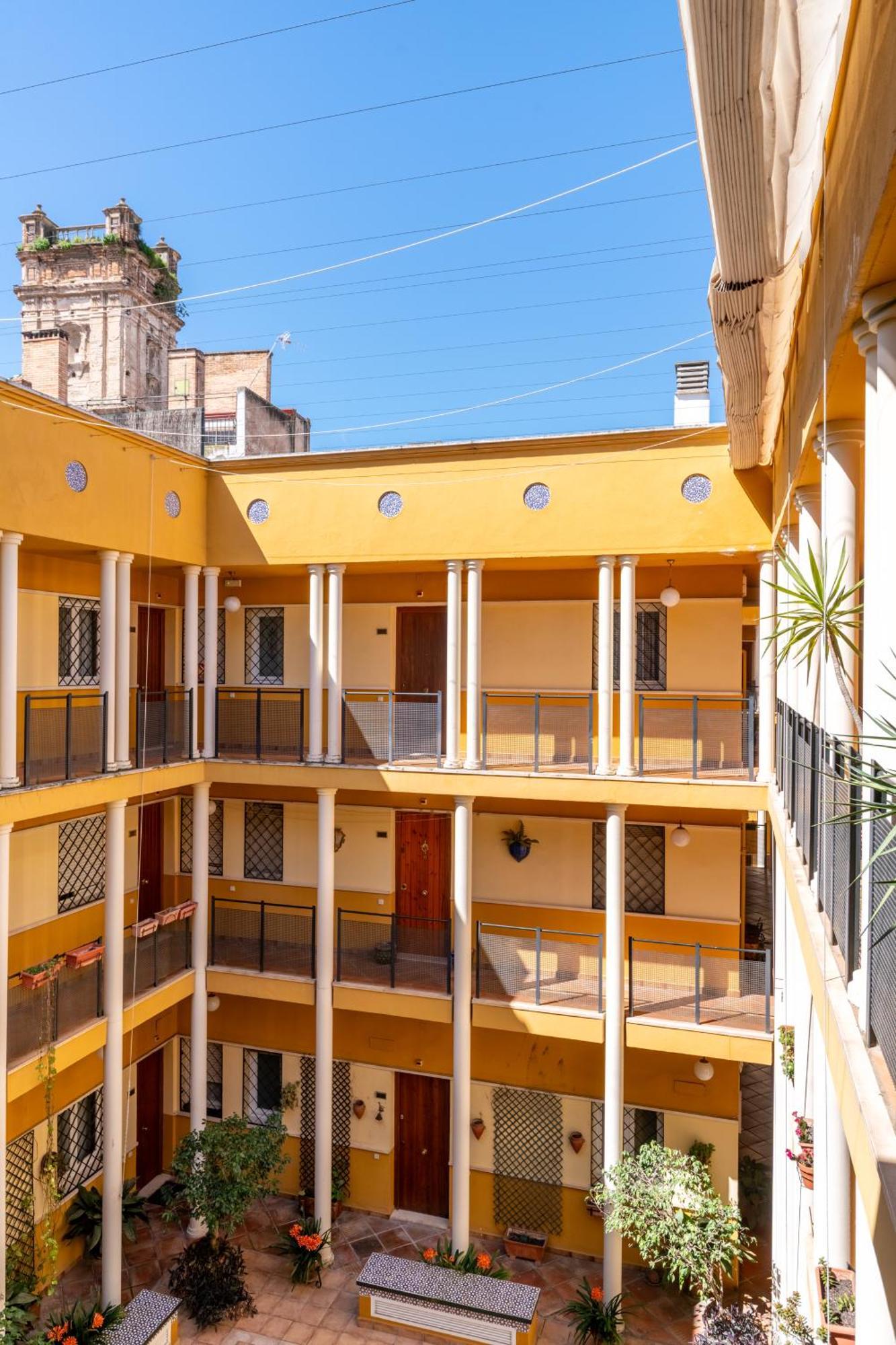 San Vicente-Museo Apartamento Севілья Екстер'єр фото